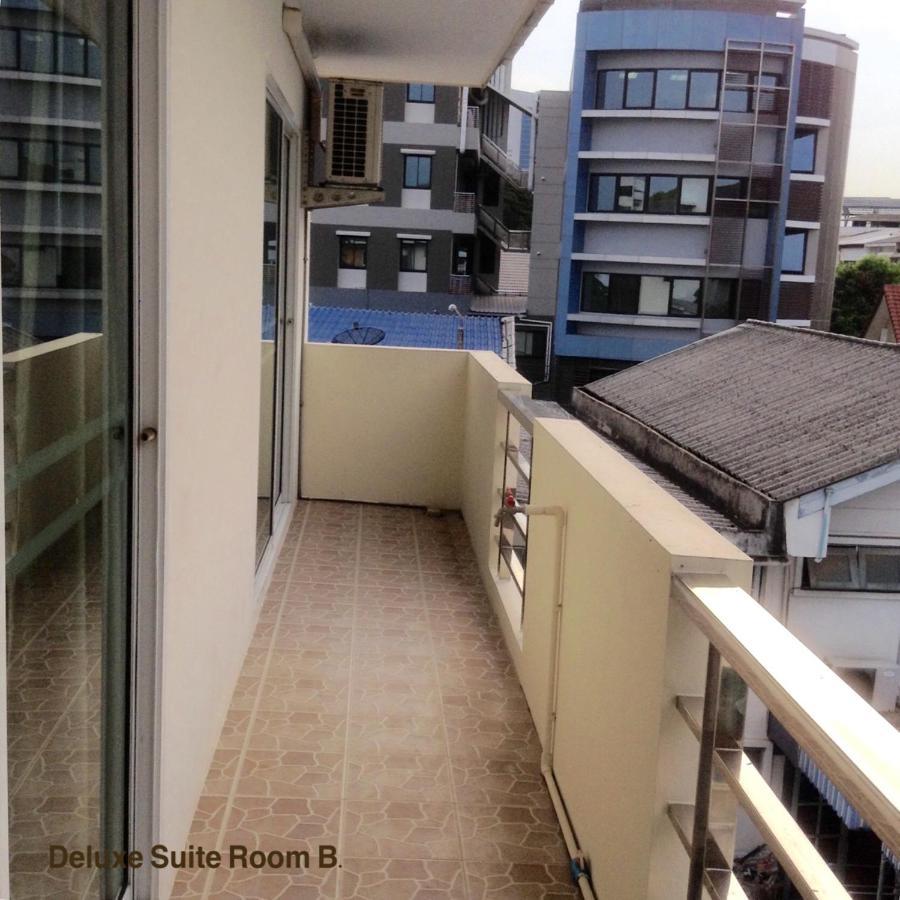 Trio House Apart otel Bangkok Dış mekan fotoğraf